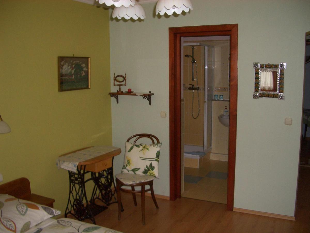 Bundi Vendeghaz Otel Kehidakustány Dış mekan fotoğraf