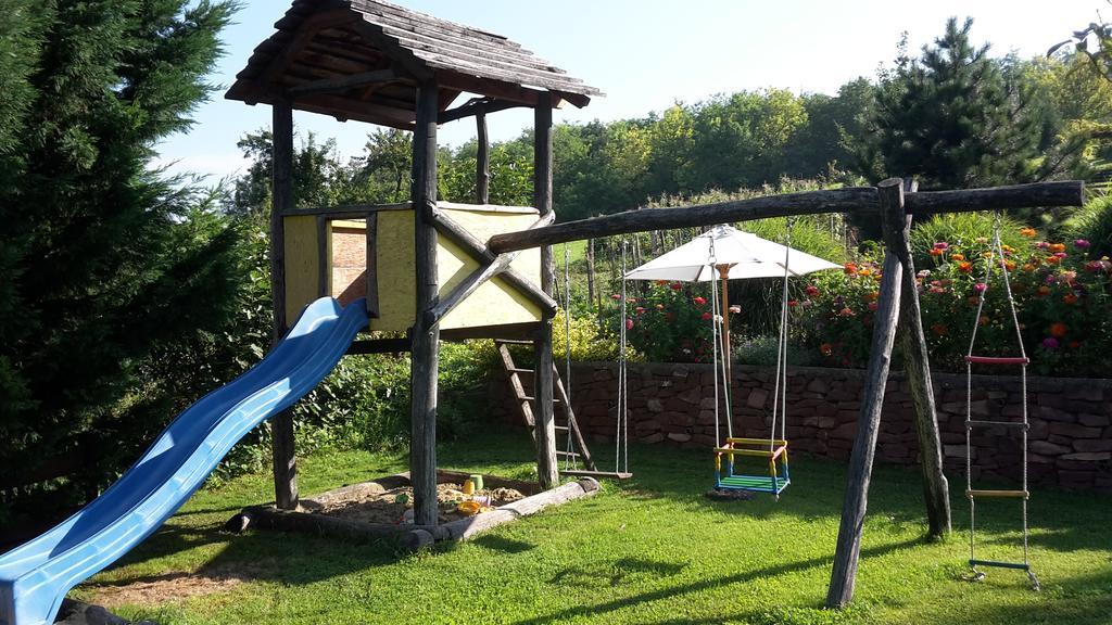 Bundi Vendeghaz Otel Kehidakustány Dış mekan fotoğraf